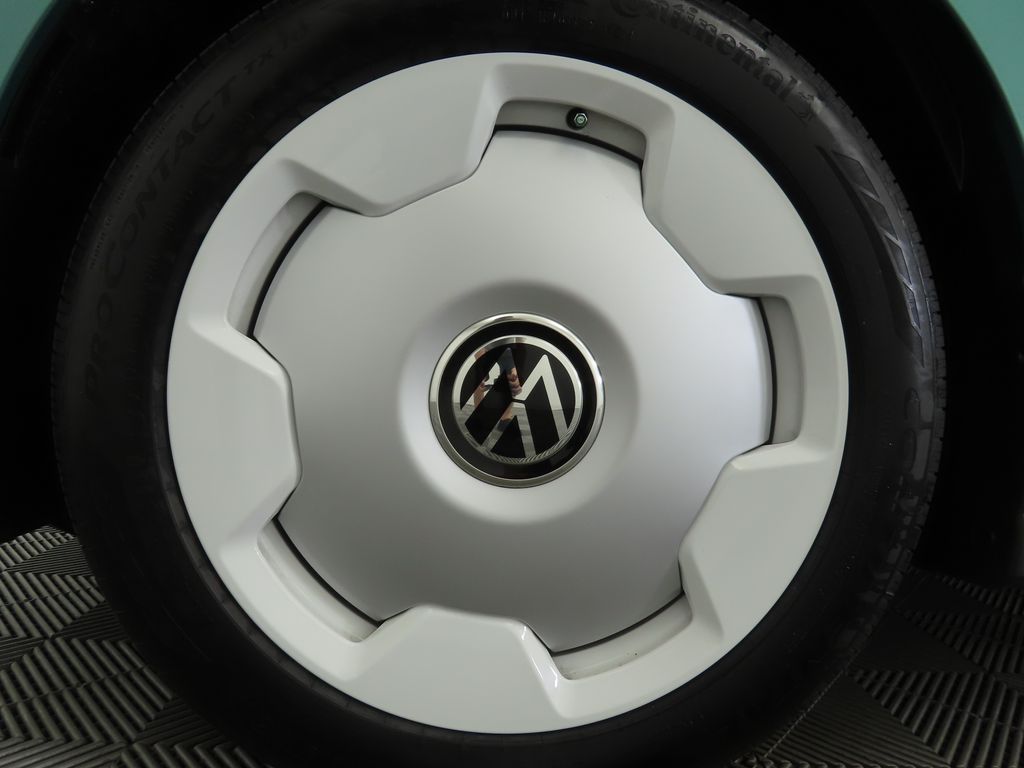 2025 Volkswagen ID. Buzz photo 25
