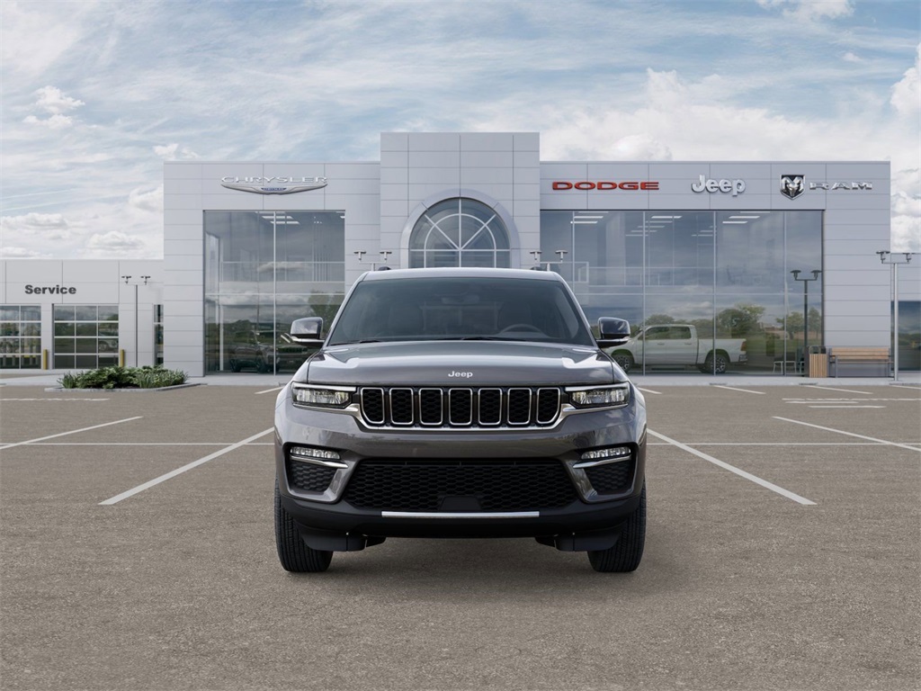 2025 Jeep Grand Cherokee Limited photo 3