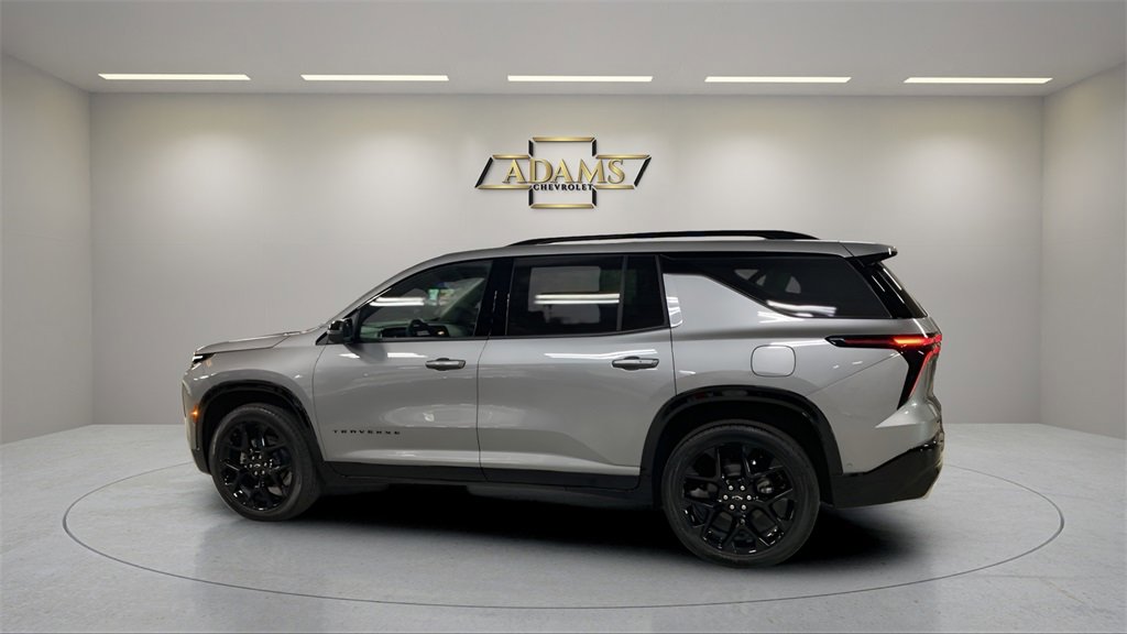 2026 Chevrolet Traverse RS photo 4