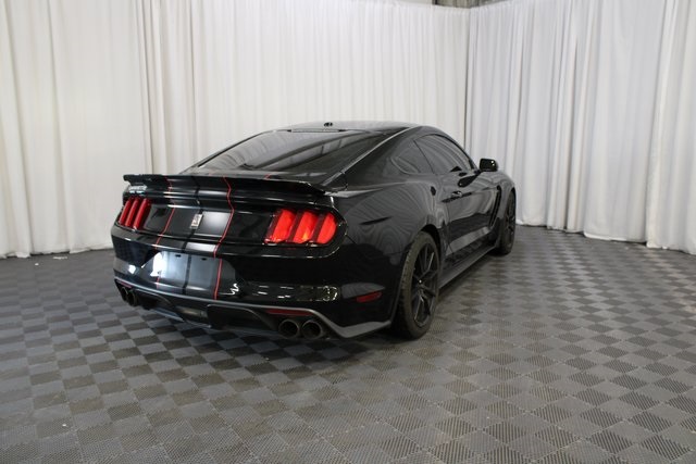 2017 Ford Mustang Shelby GT350 photo 22