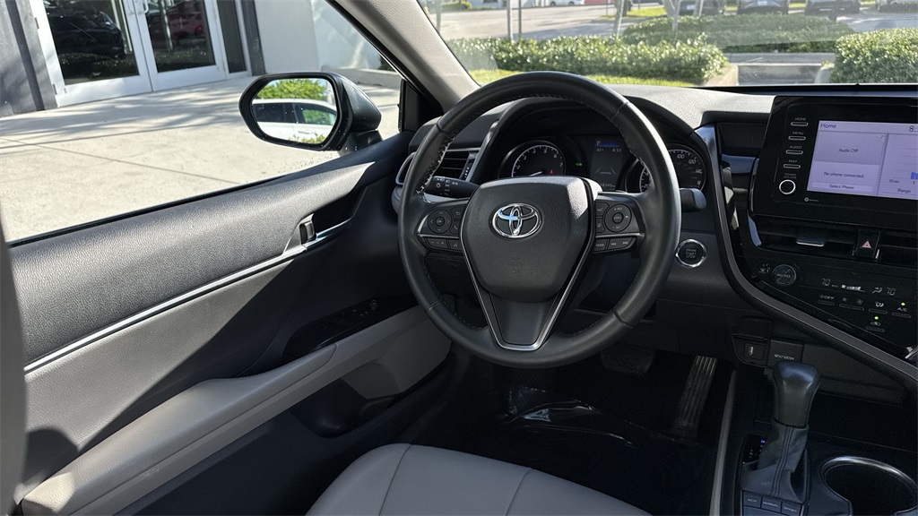 2023 Toyota Camry SE photo 20