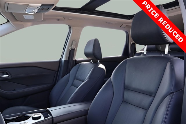 2022 Nissan Rogue SL photo 4