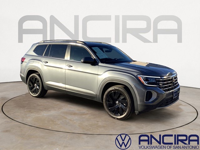 2025 Volkswagen Atlas SE w/Tech's photo