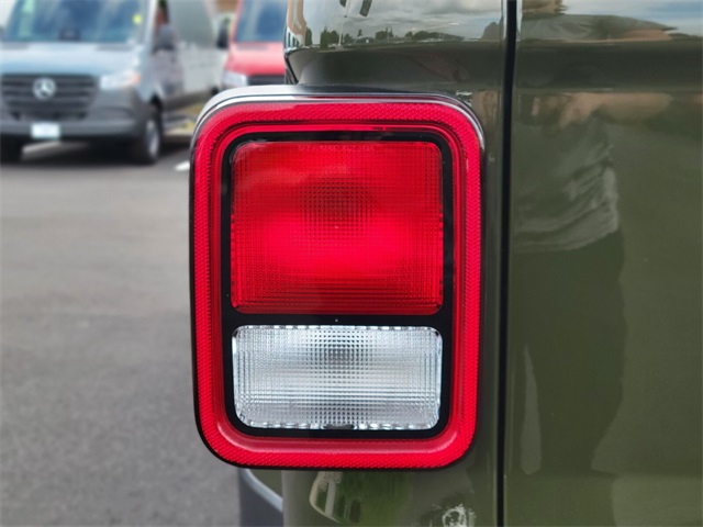 2022 Jeep Gladiator Willys photo 10