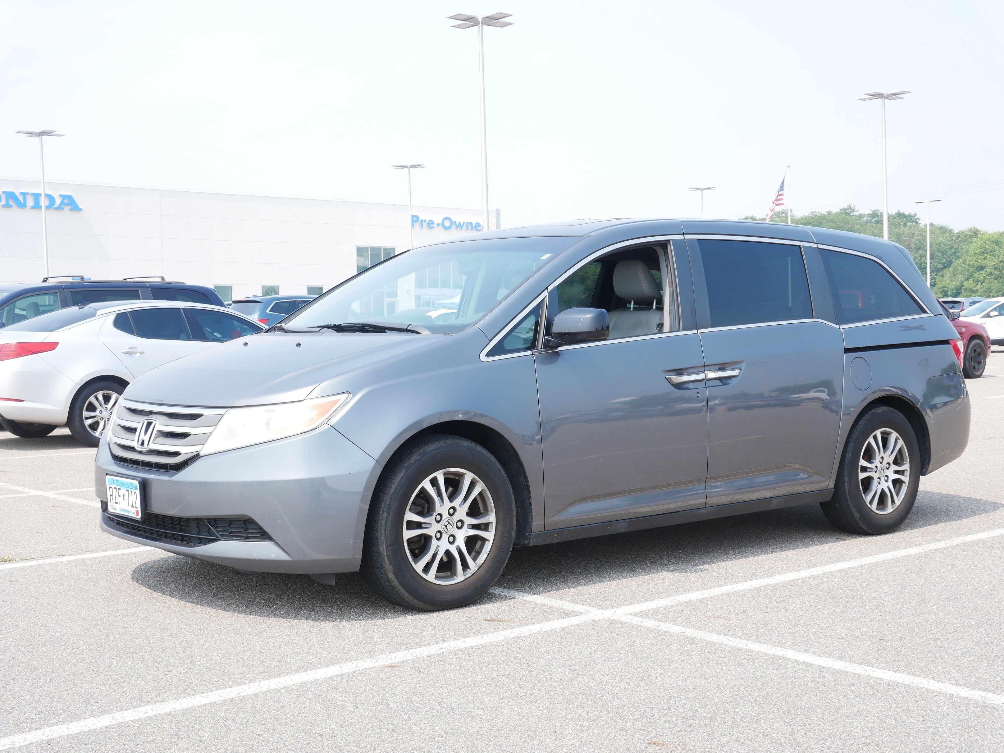 Used 2012 Honda Odyssey EX-L with VIN 5FNRL5H6XCB061950 for sale in Waite Park, Minnesota