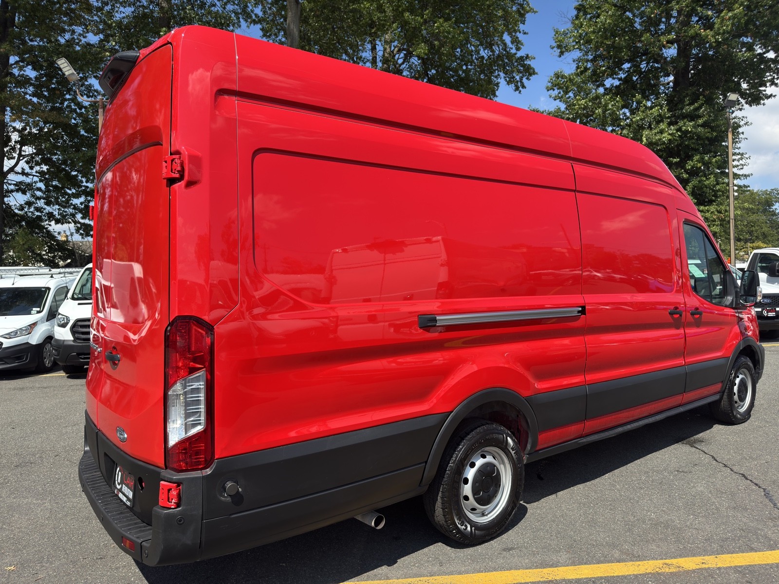 2020 Ford Transit photo 6