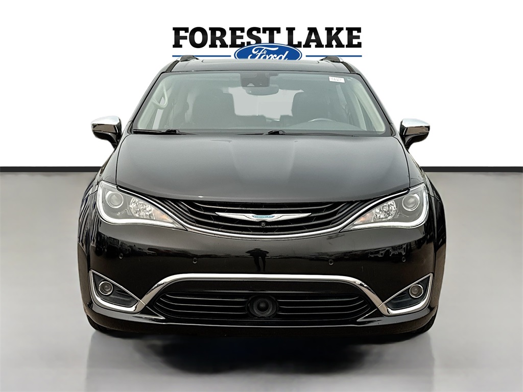 Used 2018 Chrysler Pacifica Hybrid Limited with VIN 2C4RC1N78JR124969 for sale in Forest Lake, Minnesota