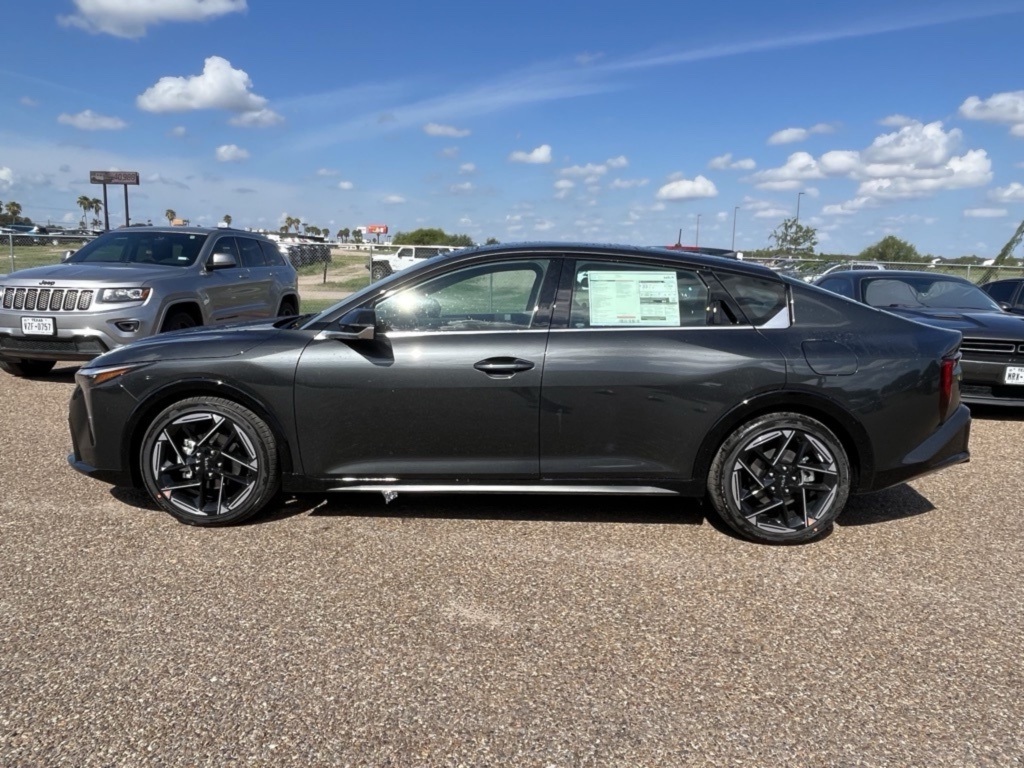 2025 Kia K4 GT-Line photo 4