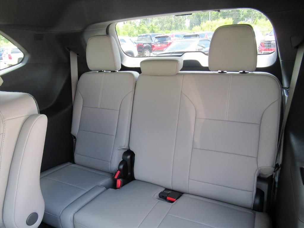 2026 Gmc Acadia Elevation photo 28
