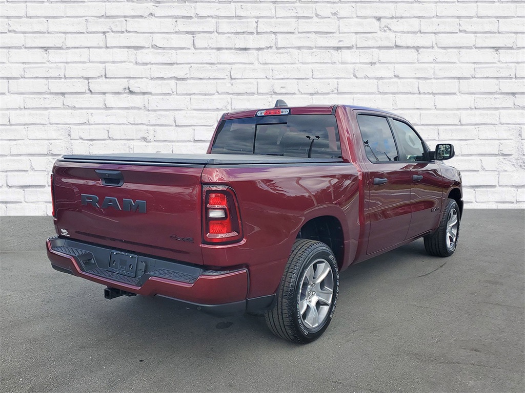 2025 Ram 1500 Tradesman photo 2