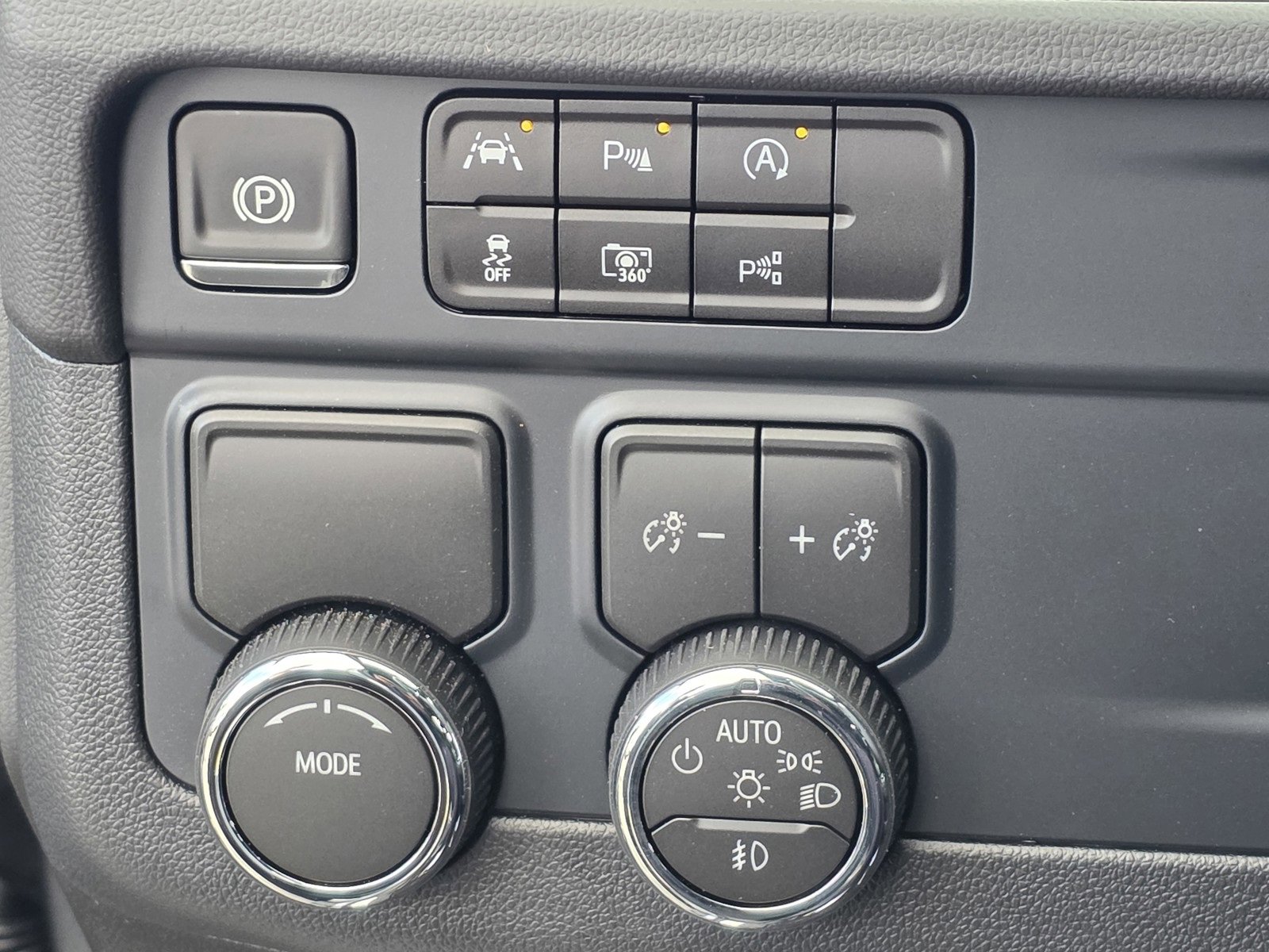 2026 Chevrolet Tahoe Premier photo 34