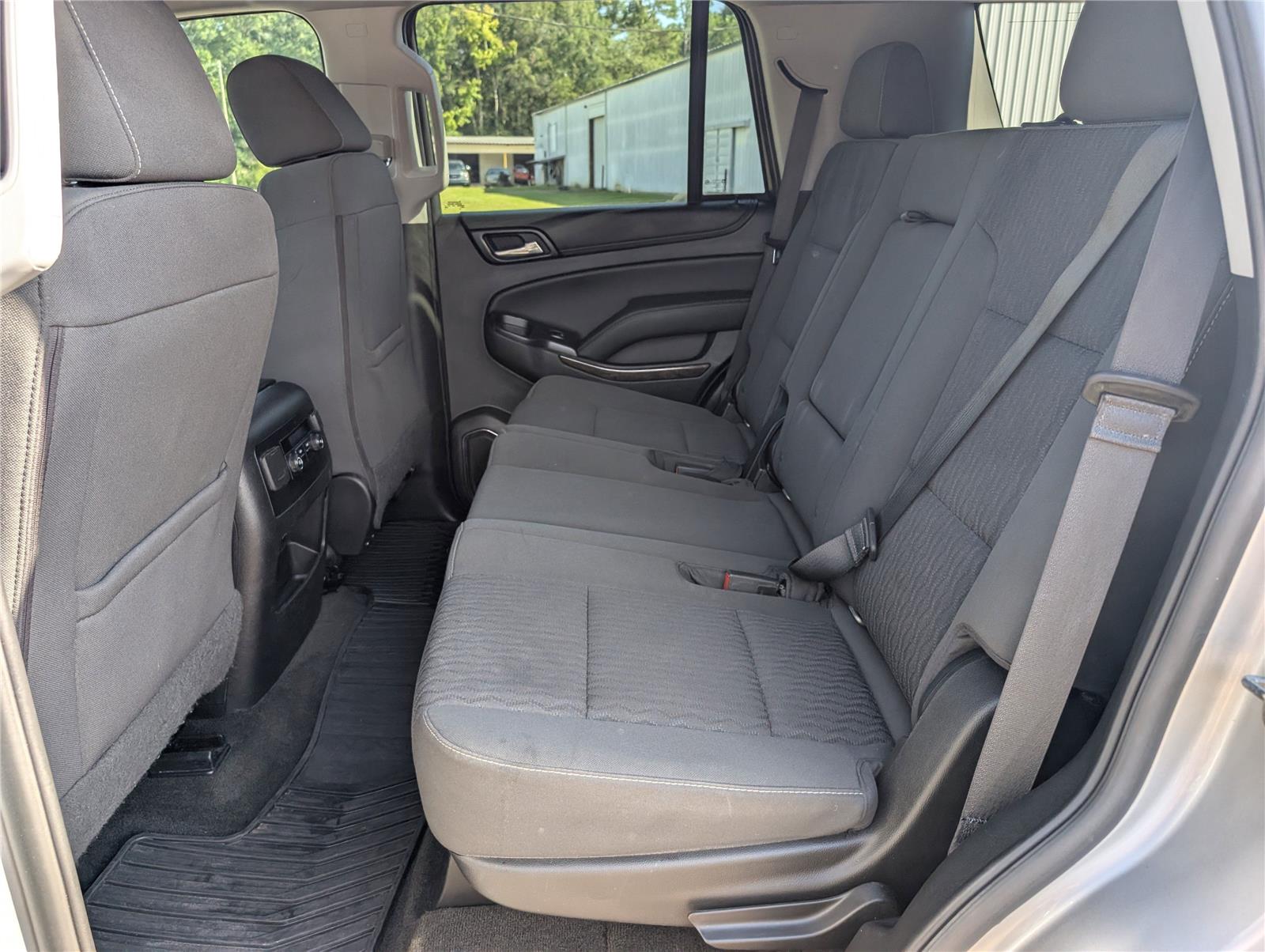2018 Chevrolet Tahoe LS photo 24