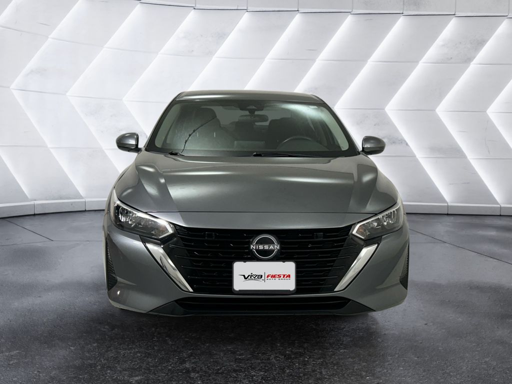 2024 Nissan Sentra SV photo 2