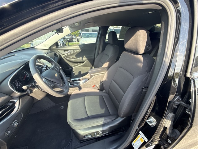 2022 Chevrolet Malibu 1LT photo 11