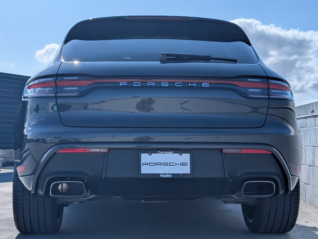 2026 Porsche Macan T photo 11