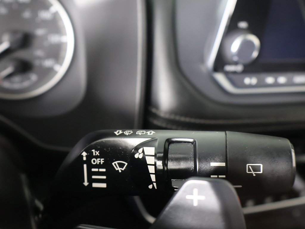 2023 Nissan Rogue SV photo 33