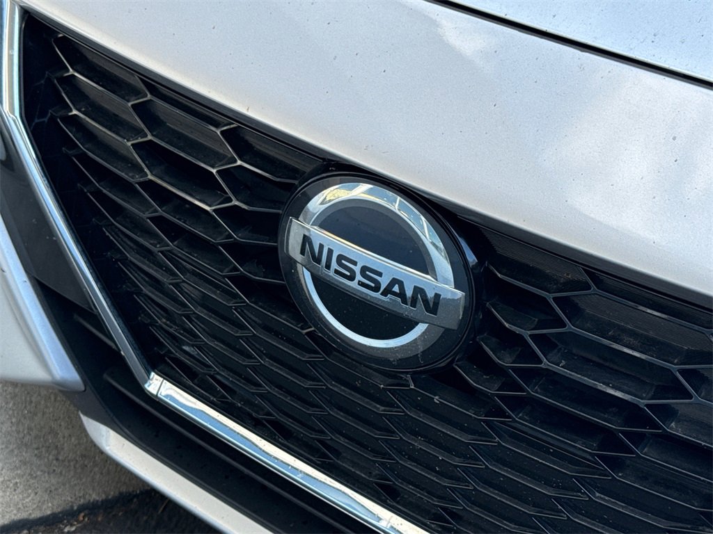 2022 Nissan Sentra SV photo 3