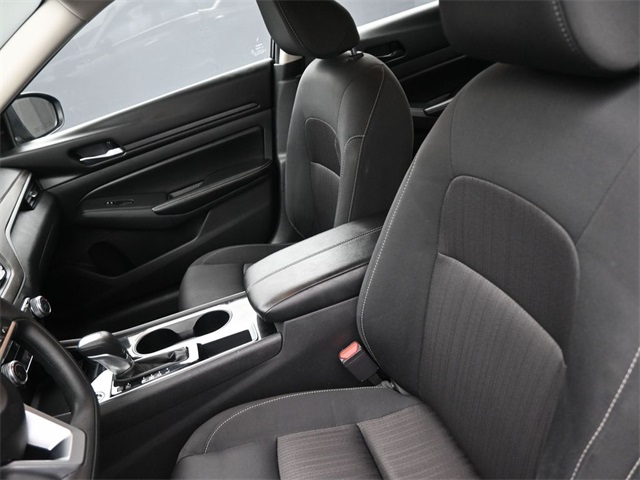 2024 Nissan Altima 2.5 SV photo 26