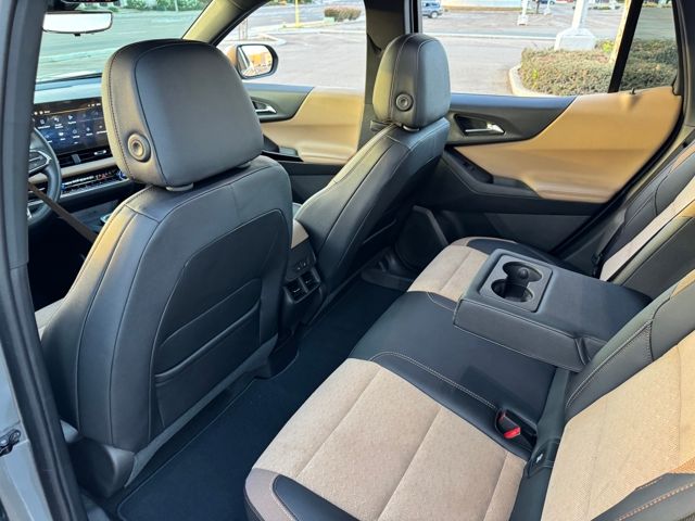 2025 Chevrolet Equinox LT photo 17