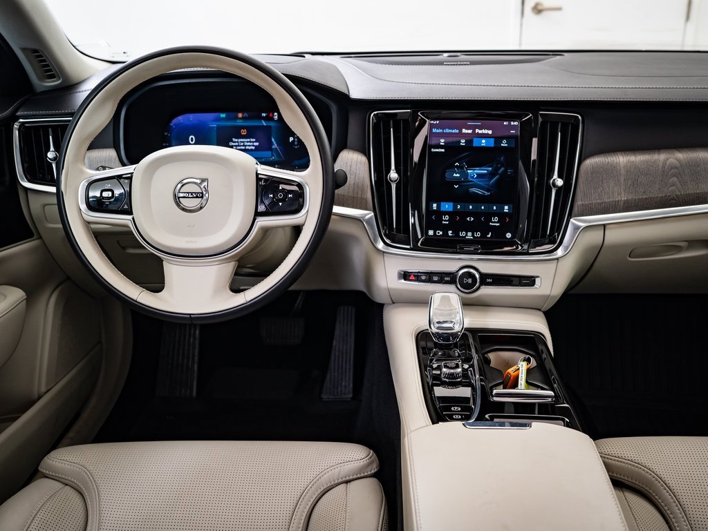 2024 Volvo S90 Recharge Ultimate photo 26