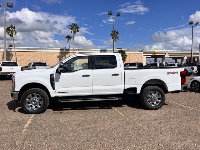 2026 Ford F-250 Lariat photo 4
