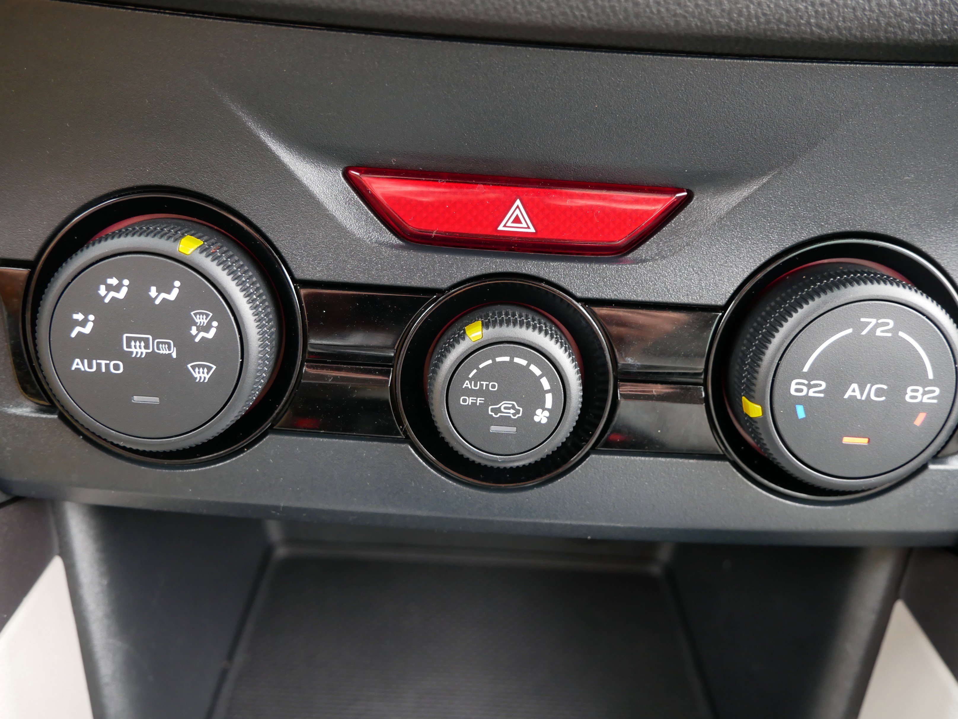 2022 Subaru Forester Premium photo 21