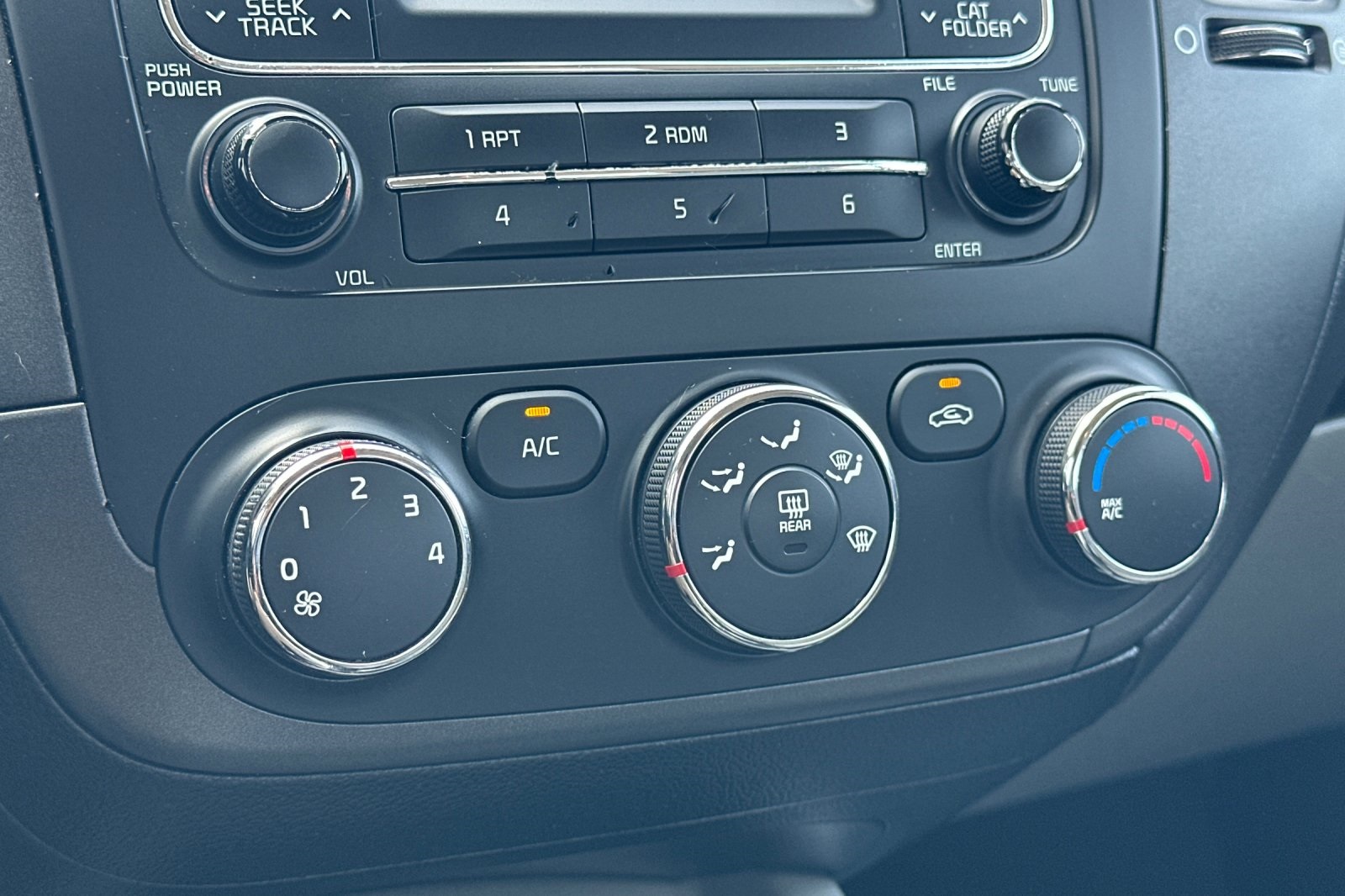 2015 Kia Forte LX photo 24