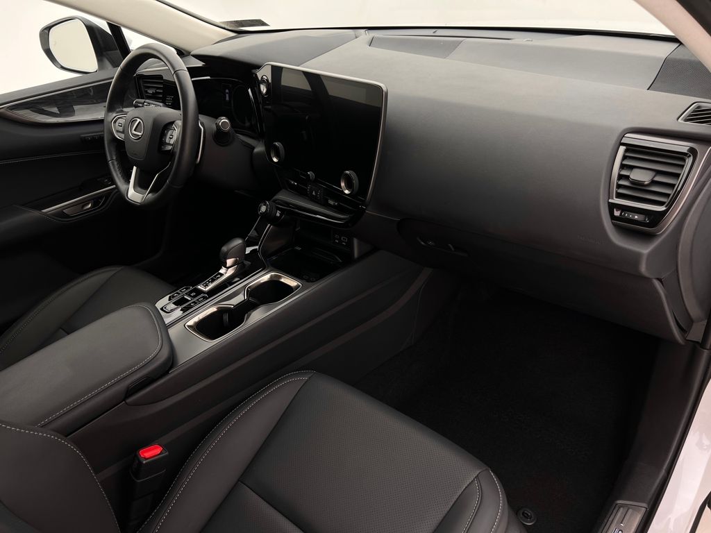 2025 Lexus NX 350 Premium photo 17