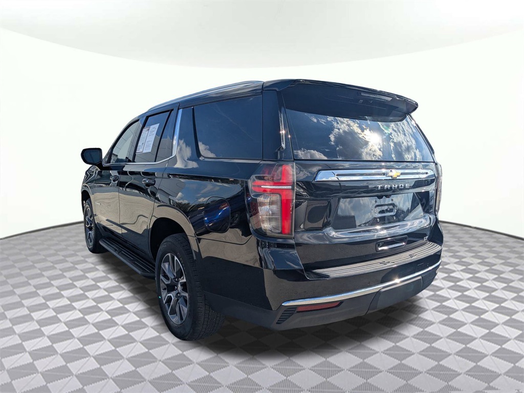 2023 Chevrolet Tahoe LT photo 3