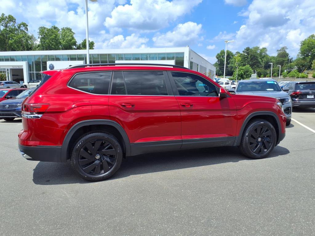 2024 Volkswagen Atlas SE Technology photo 16