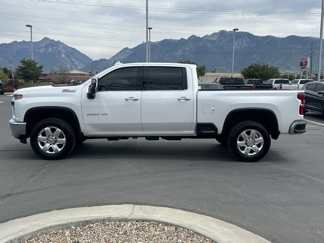2023 Chevrolet Silverado 3500HD LTZ photo 6