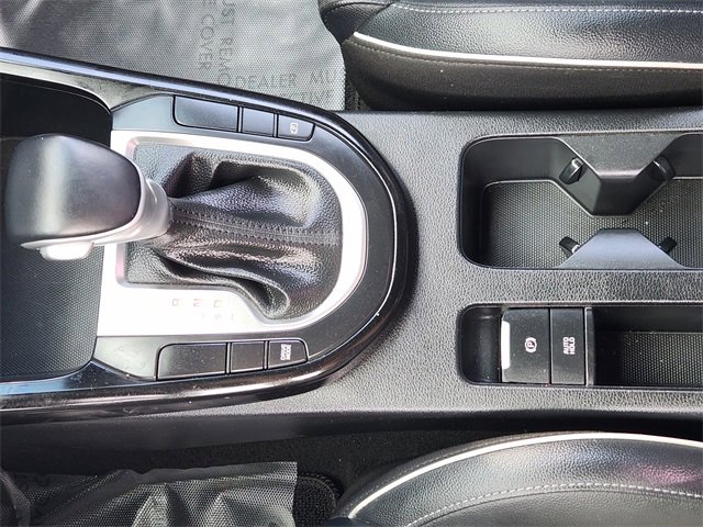 2022 Kia Forte GT-Line photo 13