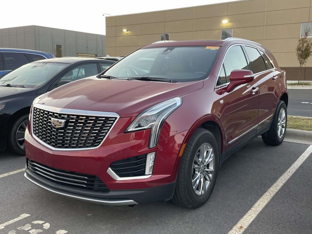 2020 Cadillac XT5 Premium Luxury photo 2