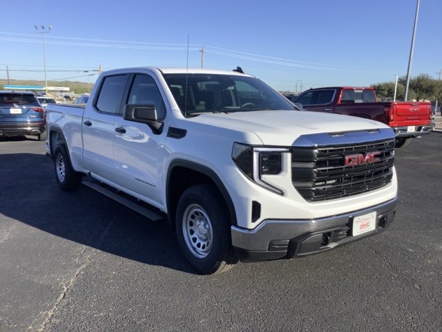 2026 GMC Sierra 1500 Pro's photo