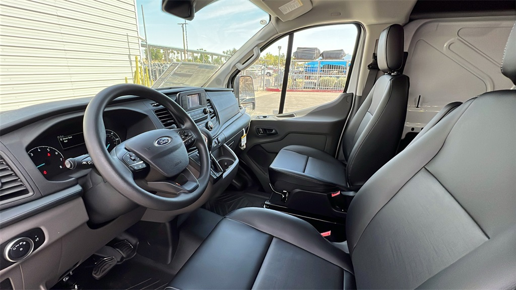 2024 Ford Transit Cargo Van photo 7