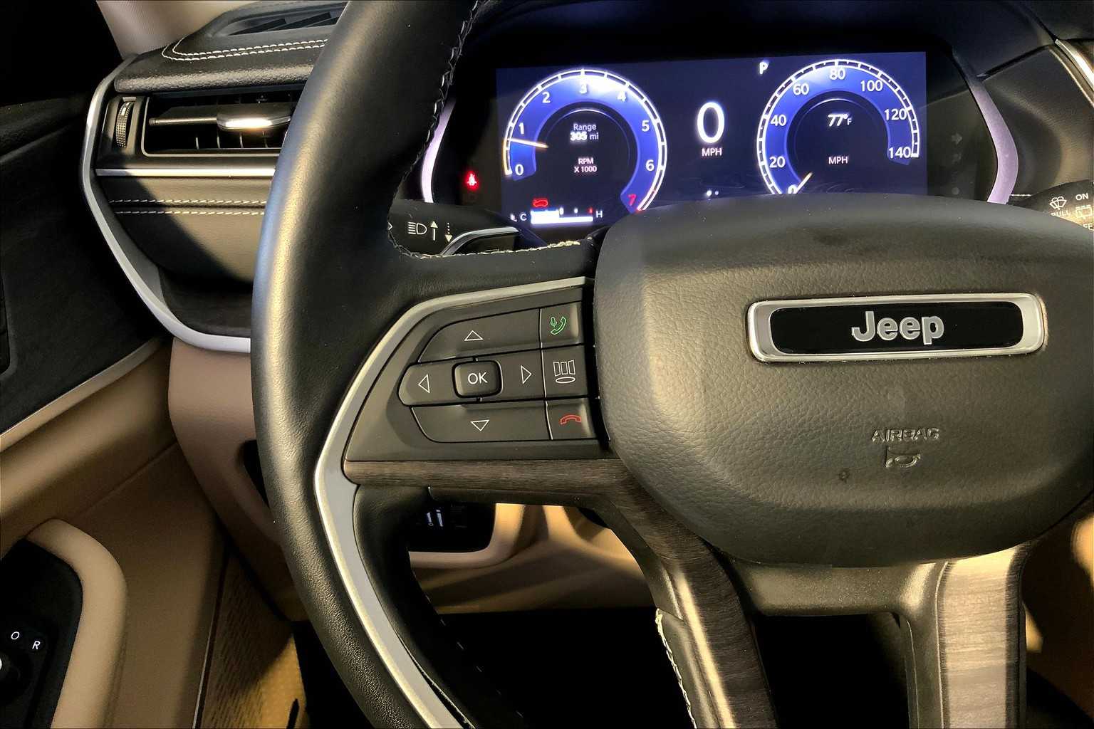 2021 Jeep Grand Cherokee Limited photo 22
