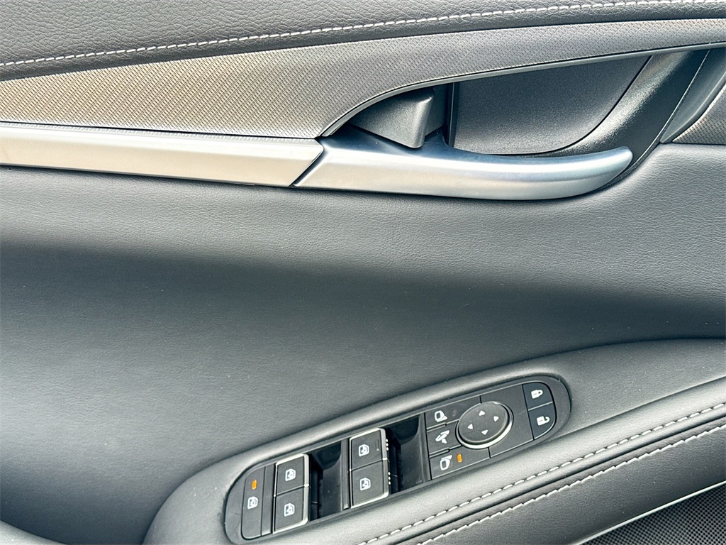 2026 Infiniti QX60 Luxe photo 17