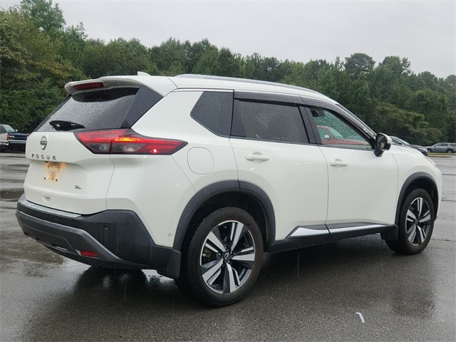 2023 Nissan Rogue SL photo 2