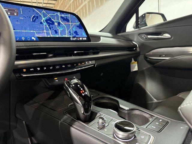 2025 Cadillac XT4 Premium Luxury photo 12