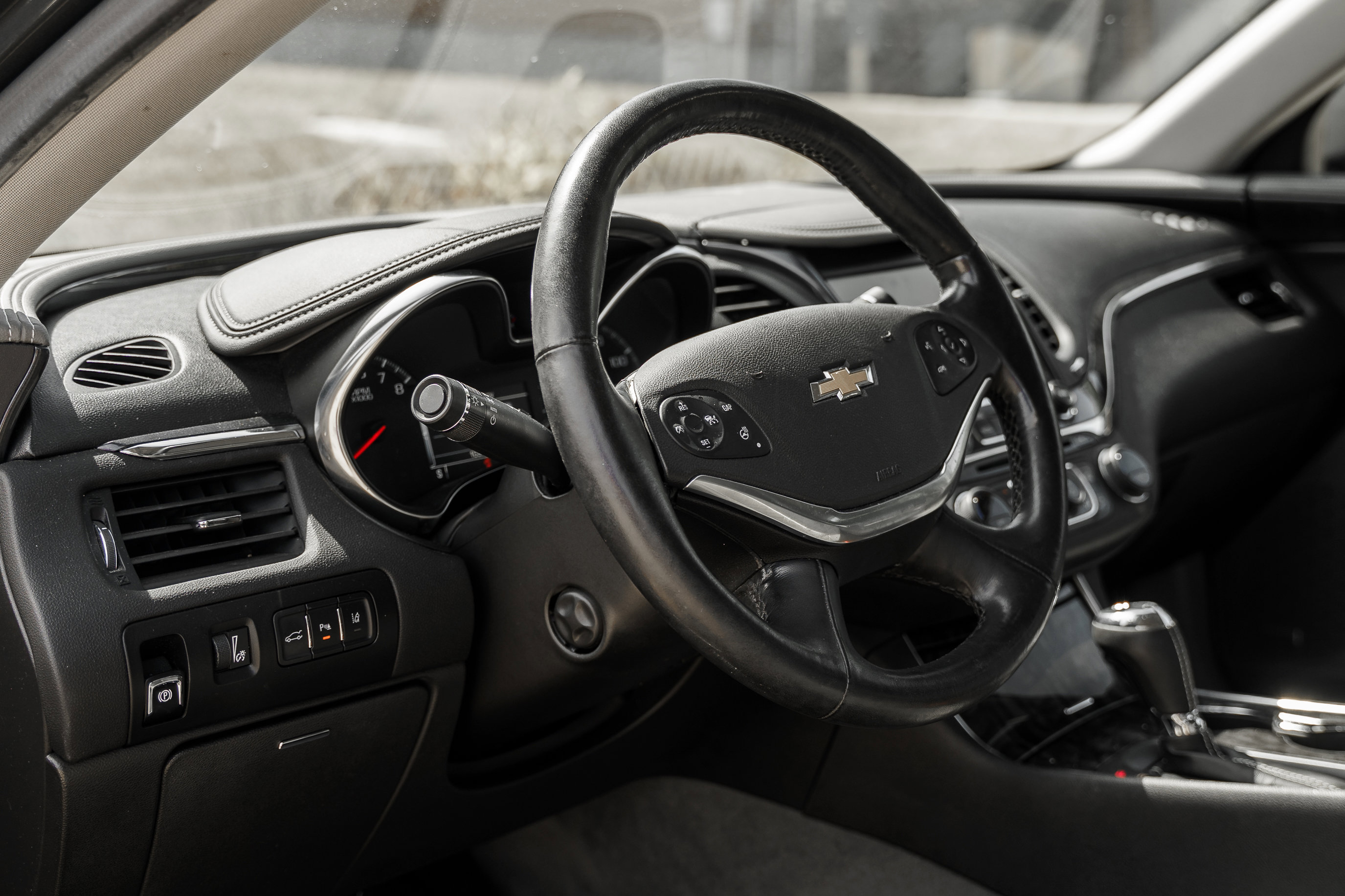 2015 Chevrolet Impala LTZ photo 8