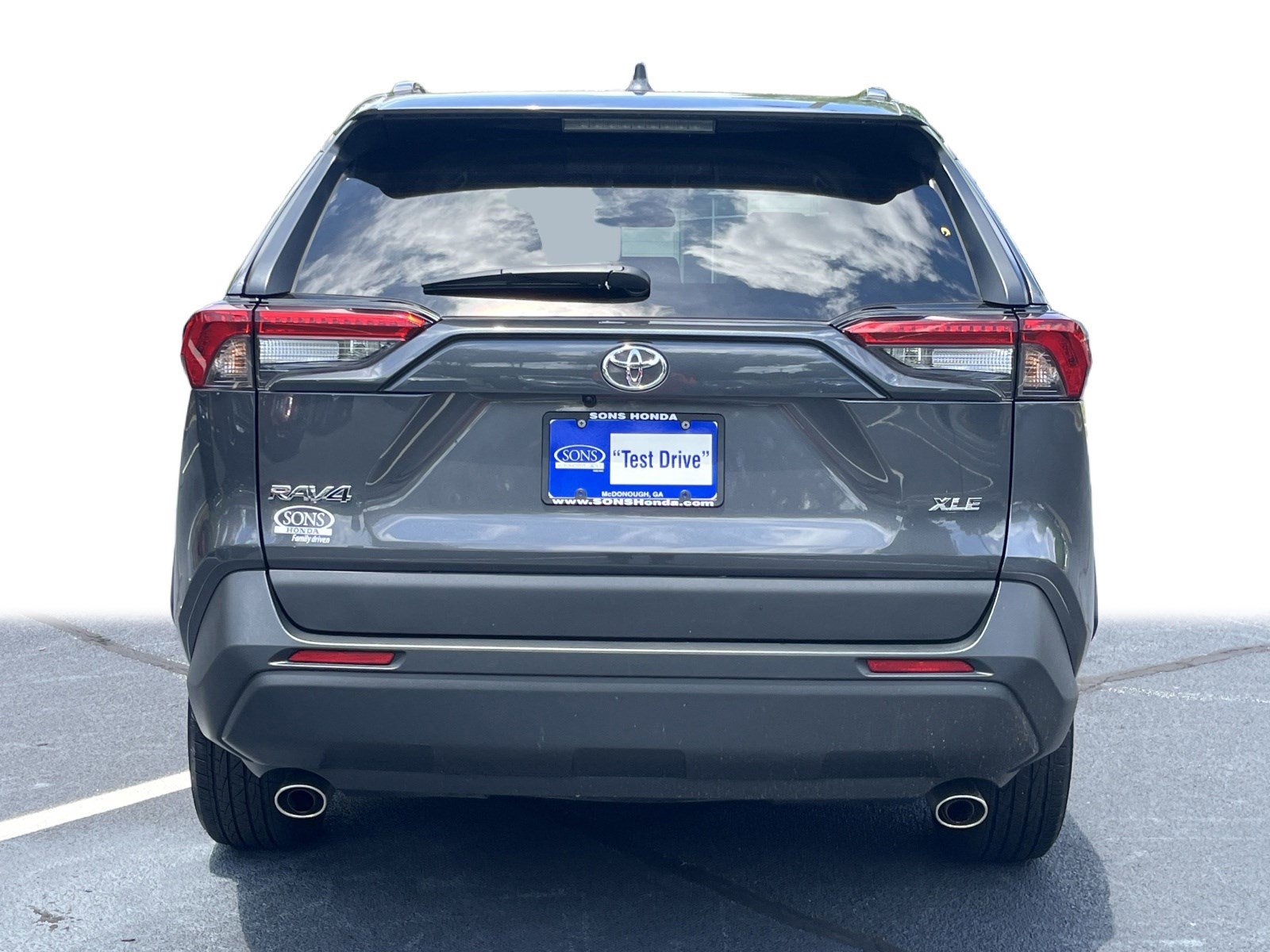 2024 Toyota RAV4 XLE photo 14