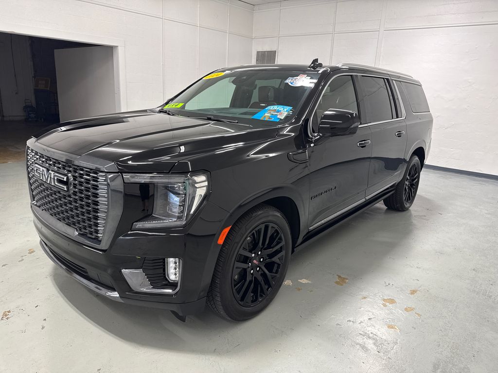 2024 Gmc Yukon XL Denali Ultimate photo 3