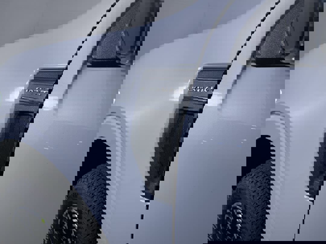 2025 Ford Maverick Lariat photo 24