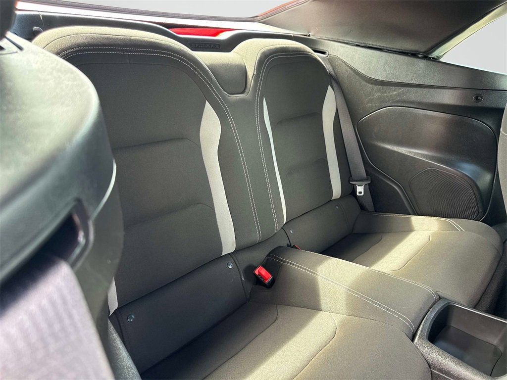 2020 Chevrolet Camaro 1LS 1LT photo 19
