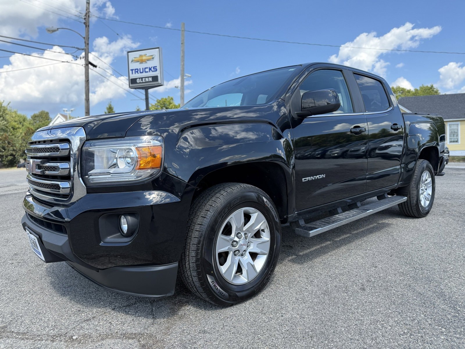 Used 2015 GMC Canyon SLE with VIN 1GTG5BEA9F1249574 for sale in Eminence, KY