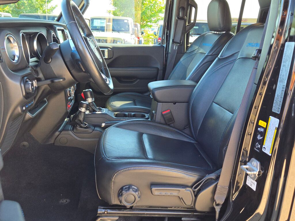 2023 Jeep Wrangler Rubicon 4xe photo 22