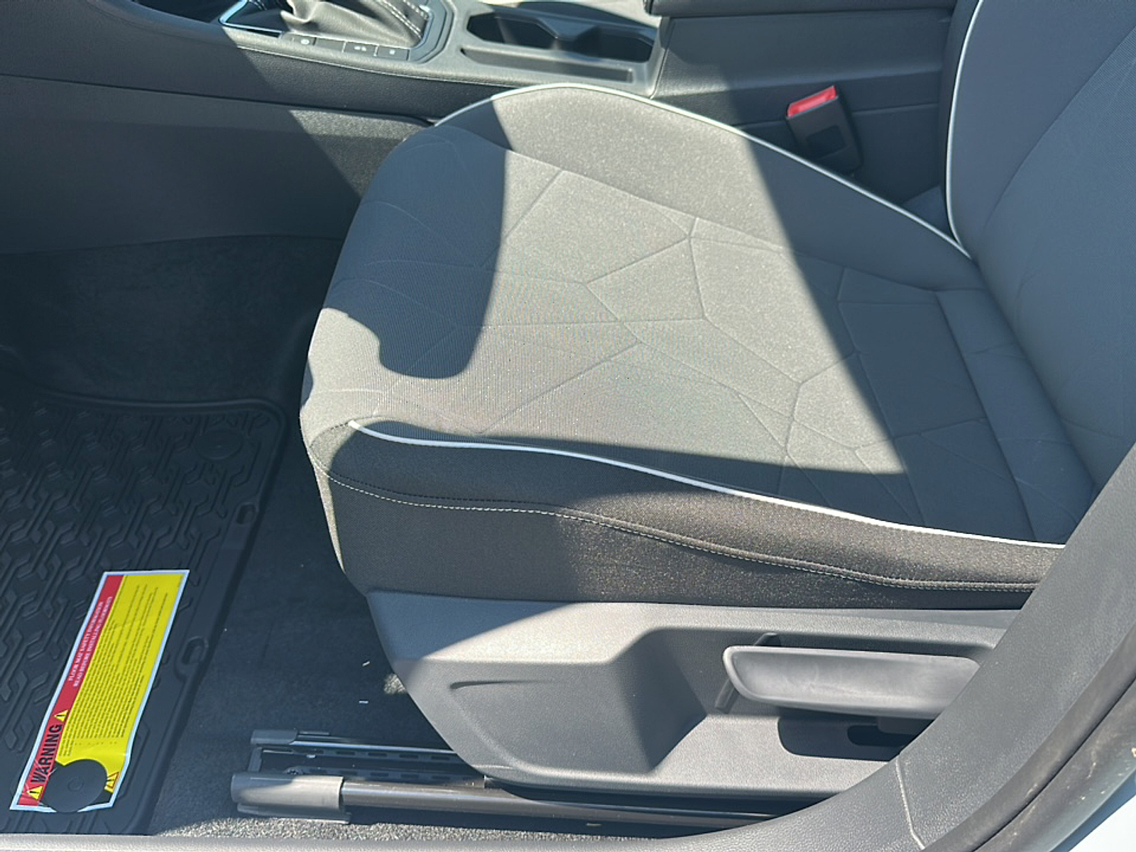 2025 Volkswagen Jetta 1.5T Sport photo 6