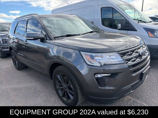 2019 Ford Explorer XLT photo 2