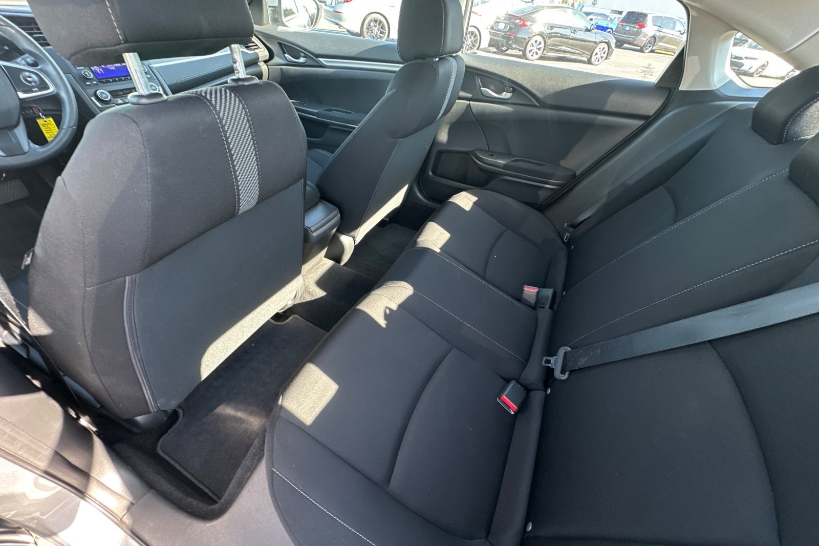 2018 Honda Civic LX photo 12