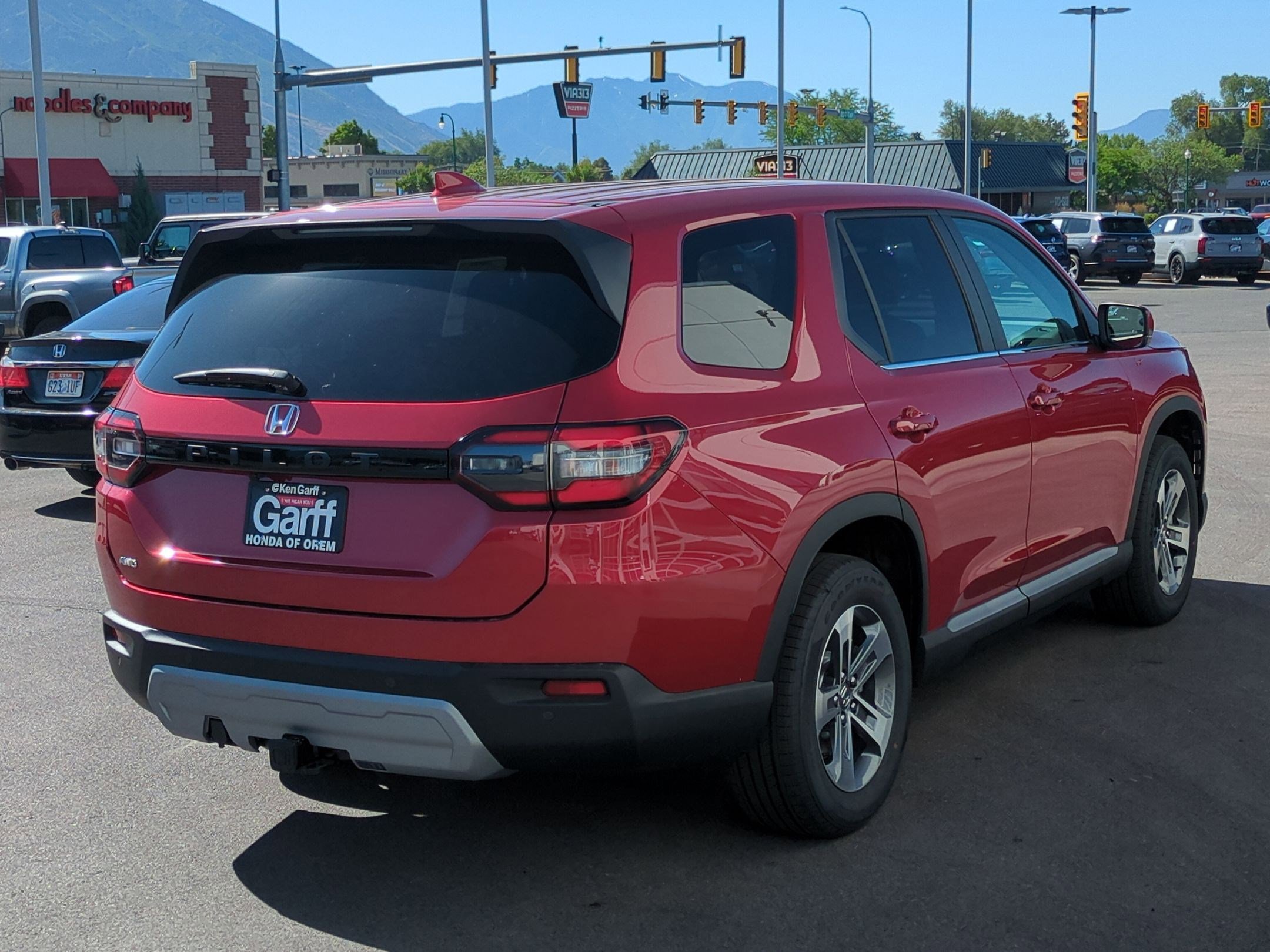 2025 Honda Pilot EX-L photo 3